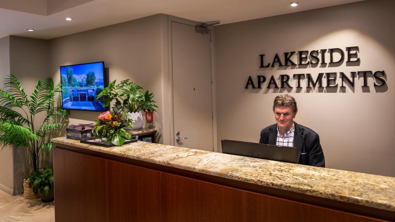 Lakeside Apartments Wanaka Buitenkant foto