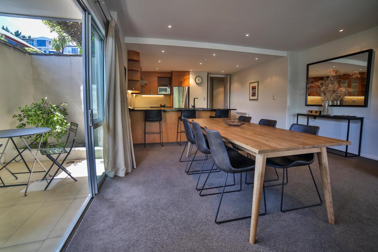 Lakeside Apartments Wanaka Buitenkant foto