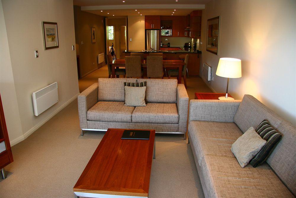Lakeside Apartments Wanaka Buitenkant foto
